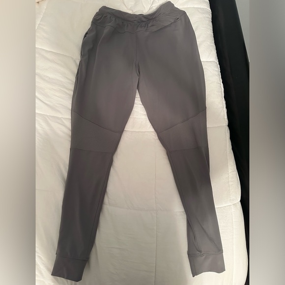 UA Rush Fitted Joggers (Men’s) - Picture 3 of 4